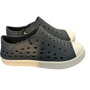 NEW-Crane-Men's Lightweight Slip Ons Shoes 7-8 Navy blue